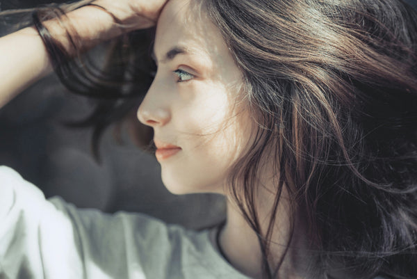 How to Choose a Scalp Oil for Your Hair Care Routine